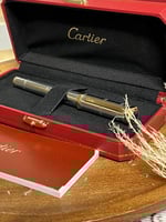 قلم حبر من مجموعة سانتوس دو كارتيه