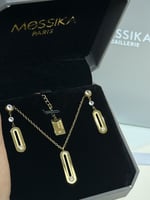 سلسال MESSIKA معدن ذهبي مع حلق