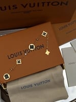 إسوارة LOUIS VUITTON معدن ذهبي أسود