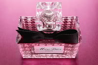 عطر مس ديور إيسانس من كرستن ديور أو دو بارفيوم 80...