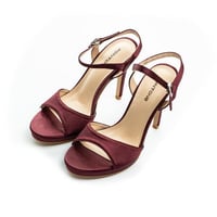 صندل نواعم نسائي من بوينت ون_40-202
