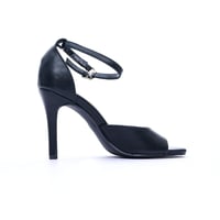 حذاء كعب عالي من بوينت ون -101