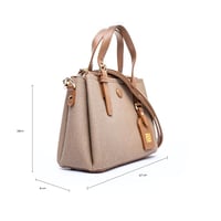 حقيبة يد نسائية فاخرة من بوينت ون – تصميم أنيق وخا...