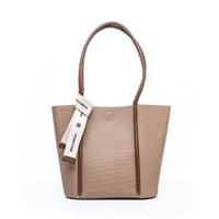 حقيبة يد نسائية فاخرة من بوينت ون – تصميم أنيق وخا...