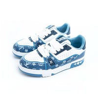 حذاء رياضي رجالي صناعة فتنامي 230