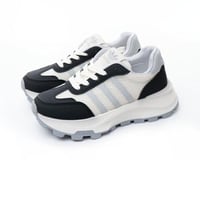 حذاء رياضي نسائي فتنامي- 102