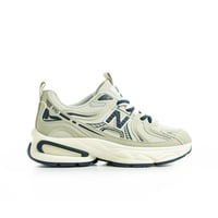 حذاء رياضي رجالي صناعة فتنامي_ 563