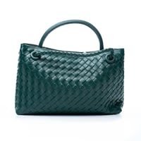 حقيبة يد نسائية فاخرة من بوينت ون – تصميم أنيق وخا...