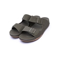 صندل طبي مريح سهل الارتداء للرجال من بوينت ون-145