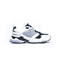 حذاء نيونوبالون رياضي - رجالي _110