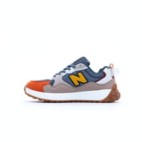 حذاء نيونوبالون رياضي للنساء من بوينت ون_850-803