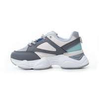 حذاء رياضي نسائي فتنامي-5116