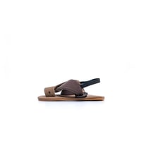 صندل شرقي ولادي من بوينت ون_135