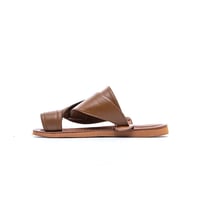 37 - 911 - صندل شرقي رجال من ZINOX