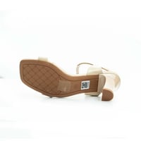 صندل نواعم نسائي صناعة ايطالي من بوينت ون -26-229