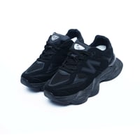 حذاء نيونوبالون رياضي للنساء من بوينت ون -270