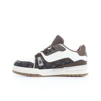 حذاء رياضي رجالي صناعة فتنامي 5126