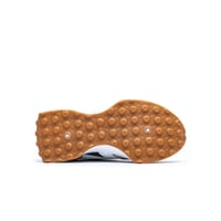 حذاء نيونوبالون رياضي نسائي من بوينت ون_5170-5