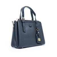 حقيبة يد نسائية فاخرة من بوينت ون – تصميم أنيق وخا...