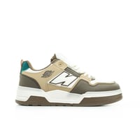 حذاء رياضي رجالي صناعة فتنامي 216