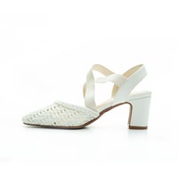 صندل نواعم نسائي كعب متوسط ايطالي من بوينت ون -26-...