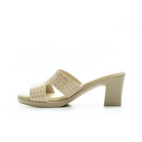 صندل نواعم ايطالي تفاصيل بارزة الملمس من بوينت ون_...