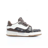 حذاء رياضي رجالي صناعة فتنامي 5126