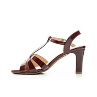 صندل نواعم نسائي كعب متوسط ايطالي من بوينت ون -26-...