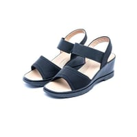 صندل بوينت ون النسائي بكعب إسفيني وأصابع مغلقة-42-...