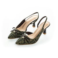 صندل كلاسيك نسائي وكعب ستيليتو مكشوف من بوينت ون_1...