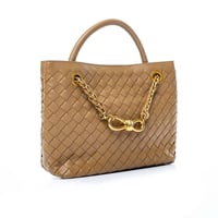 حقيبة يد نسائية فاخرة من بوينت ون – تصميم أنيق وخا...