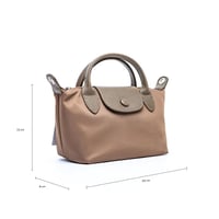 حقيبة يد نسائية فاخرة من بوينت ون – تصميم أنيق وخا...