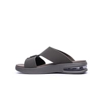 صندل طبي مريح سهل الارتداء للرجال من بوينت ون-139