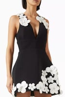 فستان اوناس