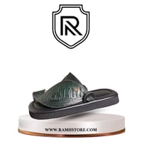 حذاء شرقي - جلد طبيعي ساق النعام زيتي