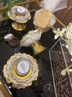 مبخرة سيراميك ورد ابيض مع ذهبيّ باضافة بخور