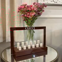 بوكس قوتشي العنابي