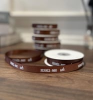 متر من شريطة هيرمز