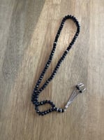 مسبحة لون أسود رقم ٣