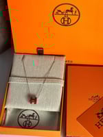 سلسال هيرمز الجديد مع ملحقات