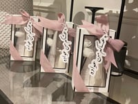 مجموعة توزيعات فواحات بعبارة عيد سعيد