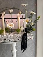 ستاند شماغ جيفنشي