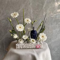 تنسيق عطر آمناي عود AMNAY OUD