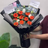 باقة زهور الجربيرا الأورنجيه