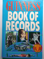 Guinness Book of Records 1984 . hardcover. 449 pag...