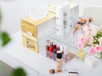 منظم مكياج وعطور(ذهبي)
