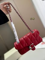 شنطة كتف كوتش