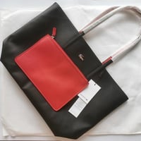 شنطة لاكوست دبل فيس أحمر L