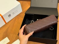 شنطة كتف شانيل