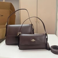 شنطة كتف كوتش بني غامق